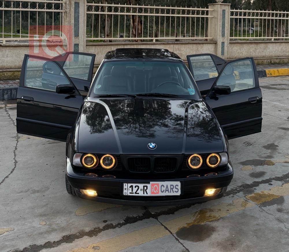 بي ام دبليو الفئة 5